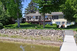 11835 302nd St, Chisago City, MN 55013 - Photo 1