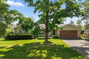 11835 302nd St, Chisago City, MN 55013 - Photo 2
