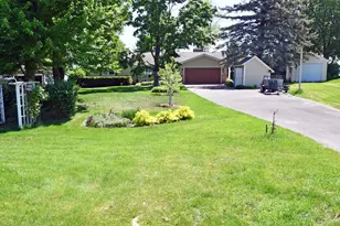 11835 302nd St, Chisago City, MN 55013 - Photo 6