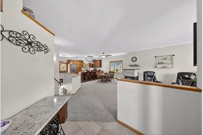 801 Grandview Court SE, Stewartville, MN 55976 - Photo 4