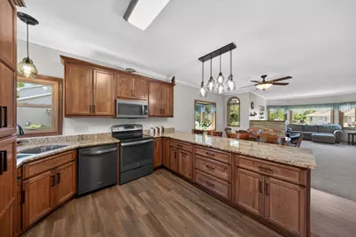 801 Grandview Court SE, Stewartville, MN 55976 - Photo 16