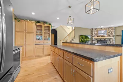 618 Tupelo Way, Chaska, MN 55318 - Photo 12