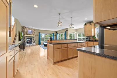 618 Tupelo Way, Chaska, MN 55318 - Photo 16