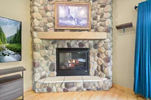 618 Tupelo Way, Chaska, MN 55318 - Photo 10