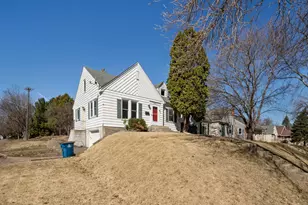 2901 Zenith Ave N, Robbinsdale, MN 55422 - Photo 22