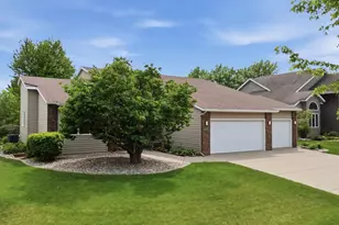 2608 25th Ave S, Fargo,  58103 - Photo 2