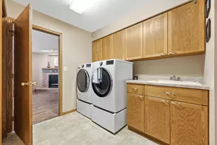 2608 25th Ave S, Fargo,  58103 - Photo 36