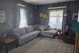 215 W 4th St, Fairmont, MN 56031 - Photo 12