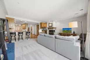 365 Willoughby Way W, Minnetonka, MN 55305 - Photo 12
