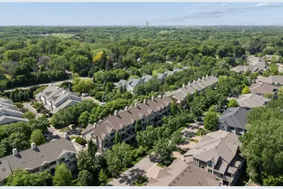 365 Willoughby Way W, Minnetonka, MN 55305 - Photo 36