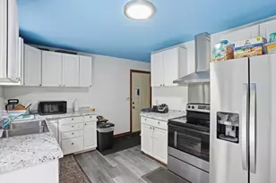 2311 53rd Ave N, Minneapolis, MN 55430 - Photo 8