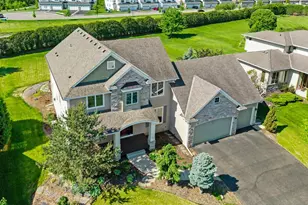 1634 Isabella Pkwy, Chaska, MN 55318 - Photo 2