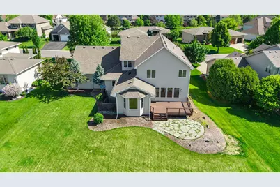 1634 Isabella Parkway, Chaska, MN 55318 - Photo 88