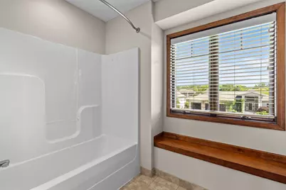 1634 Isabella Parkway, Chaska, MN 55318 - Photo 64