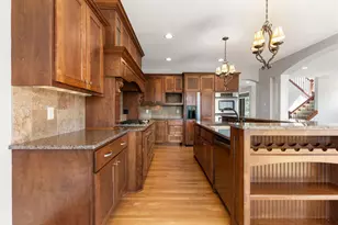 1634 Isabella Pkwy, Chaska, MN 55318 - Photo 30