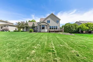 1634 Isabella Pkwy, Chaska, MN 55318 - Photo 84