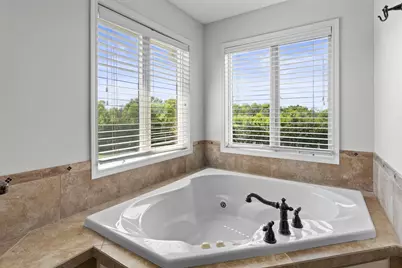 1634 Isabella Parkway, Chaska, MN 55318 - Photo 58