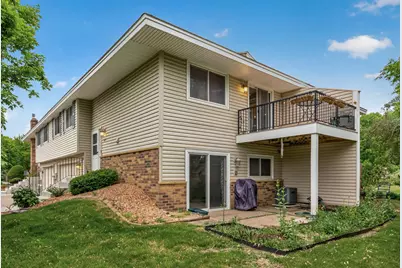 841 Evergreen Circle, Burnsville, MN 55337 - Photo 24