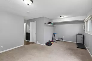 841 Evergreen Cir, Burnsville, MN 55337 - Photo 18
