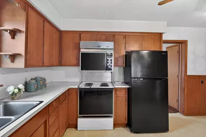 515 N Cedar Street, Chaska, MN 55318 - Photo 8