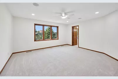 10175 Powers Lake Trail, Woodbury, MN 55129 - Photo 62