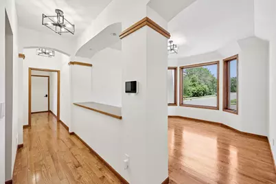 10175 Powers Lake Trail, Woodbury, MN 55129 - Photo 4