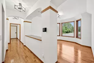 10175 Powers Lake Trail, Woodbury, MN 55129 - Photo 4
