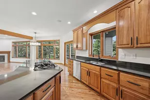 10175 Powers Lake Trail, Woodbury, MN 55129 - Photo 10