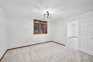 10175 Powers Lake Trail, Woodbury, MN 55129 - Photo 32