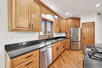 10175 Powers Lake Trail, Woodbury, MN 55129 - Photo 14