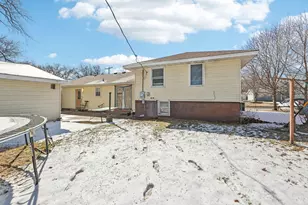 7700 Sierra Pkwy, Brooklyn Park, MN 55444 - Photo 22