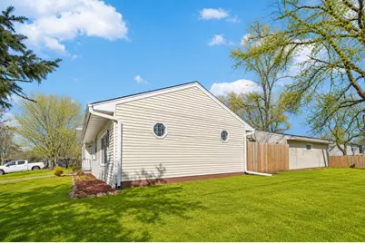 7700 Sierra Parkway, Brooklyn Park, MN 55444 - Photo 18