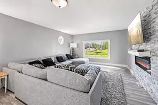 7700 Sierra Pkwy, Brooklyn Park, MN 55444 - Photo 8