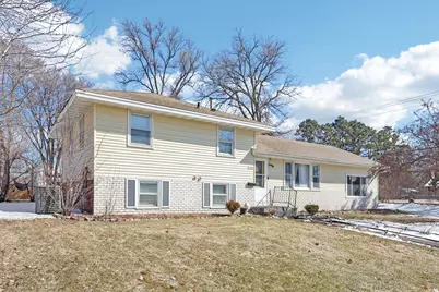 7700 Sierra Parkway, Brooklyn Park, MN 55444 - Photo 2