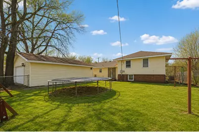 7700 Sierra Parkway, Brooklyn Park, MN 55444 - Photo 20