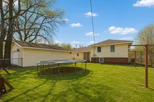 7700 Sierra Pkwy, Brooklyn Park, MN 55444 - Photo 20