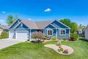 1874 Tierney Dr, Hastings, MN 55033 - Photo 8