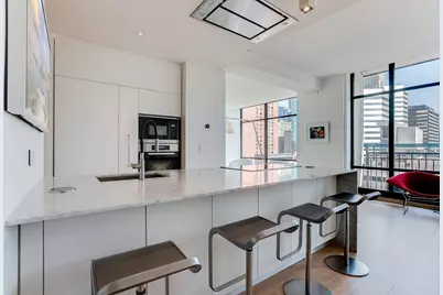 201 S 11th Street #830, Minneapolis, MN 55403 - Photo 8