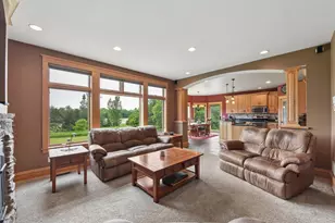 12621 246th St, Chisago City, MN 55013 - Photo 16