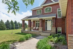 12621 246th St, Chisago City, MN 55013 - Photo 4