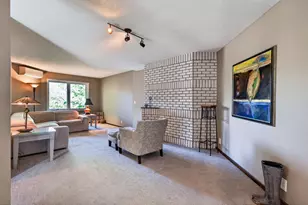 7508 W 77th St, Chaska, MN 55318 - Photo 12