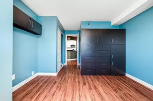 78 10th St E, Saint Paul, MN 55101 - Photo 12