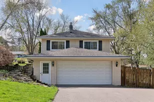 3416 Robinwood Spur, Minnetonka, MN 55305 - Photo 40