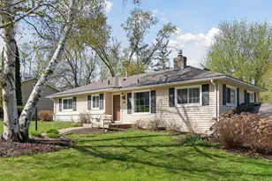3416 Robinwood Spur, Minnetonka, MN 55305 - Photo 2