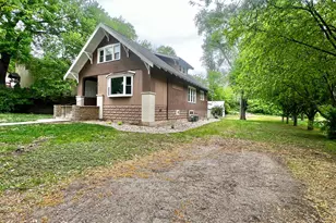 240 8th Ave, Granite Falls, MN 56241 - Photo 1
