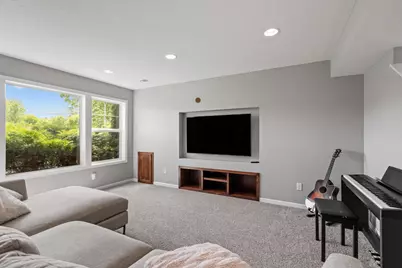 17662 Hayes Avenue, Lakeville, MN 55044 - Photo 38