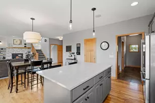 17662 Hayes Ave, Lakeville, MN 55044 - Photo 16