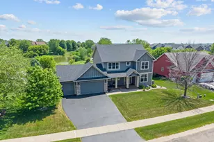 17662 Hayes Ave, Lakeville, MN 55044 - Photo 2
