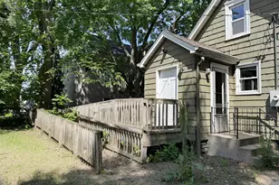 350 Jenks Ave, Saint Paul, MN 55130 - Photo 4