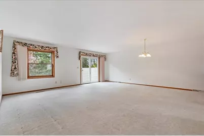 2401 Hillcrest Drive, Brainerd, MN 56401 - Photo 16
